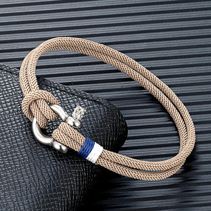 Horseshoe Shackle Bracelet - Myst Bracelets